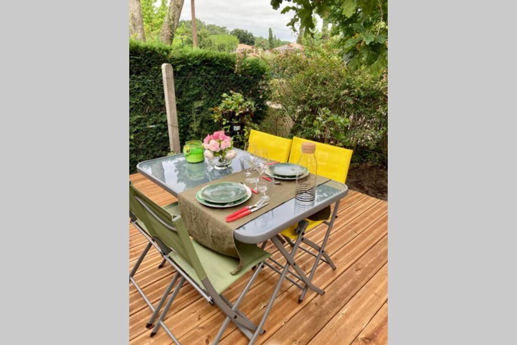 Charmant Chalet Avec Une Grande Terrasse Au Pyla La Teste-de-Buch Esterno foto