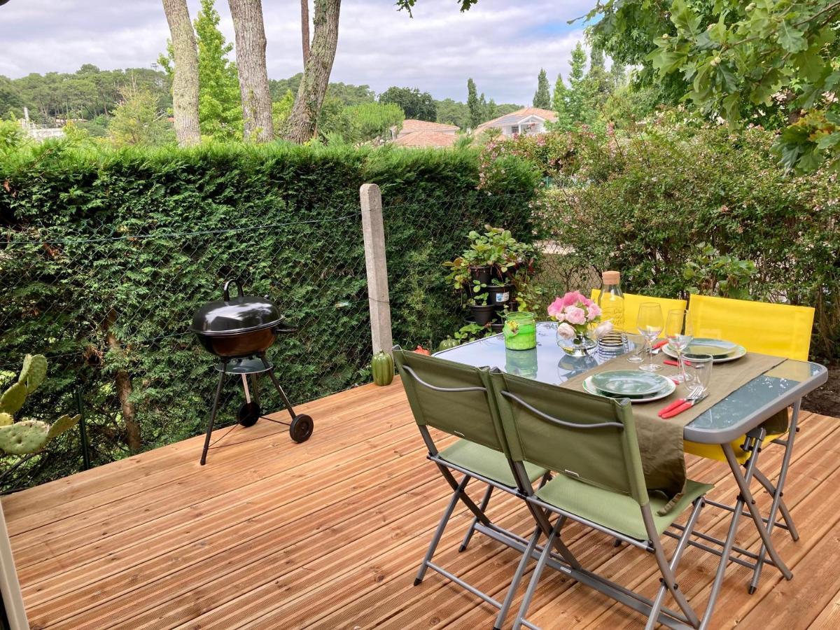 Charmant Chalet Avec Une Grande Terrasse Au Pyla La Teste-de-Buch Esterno foto